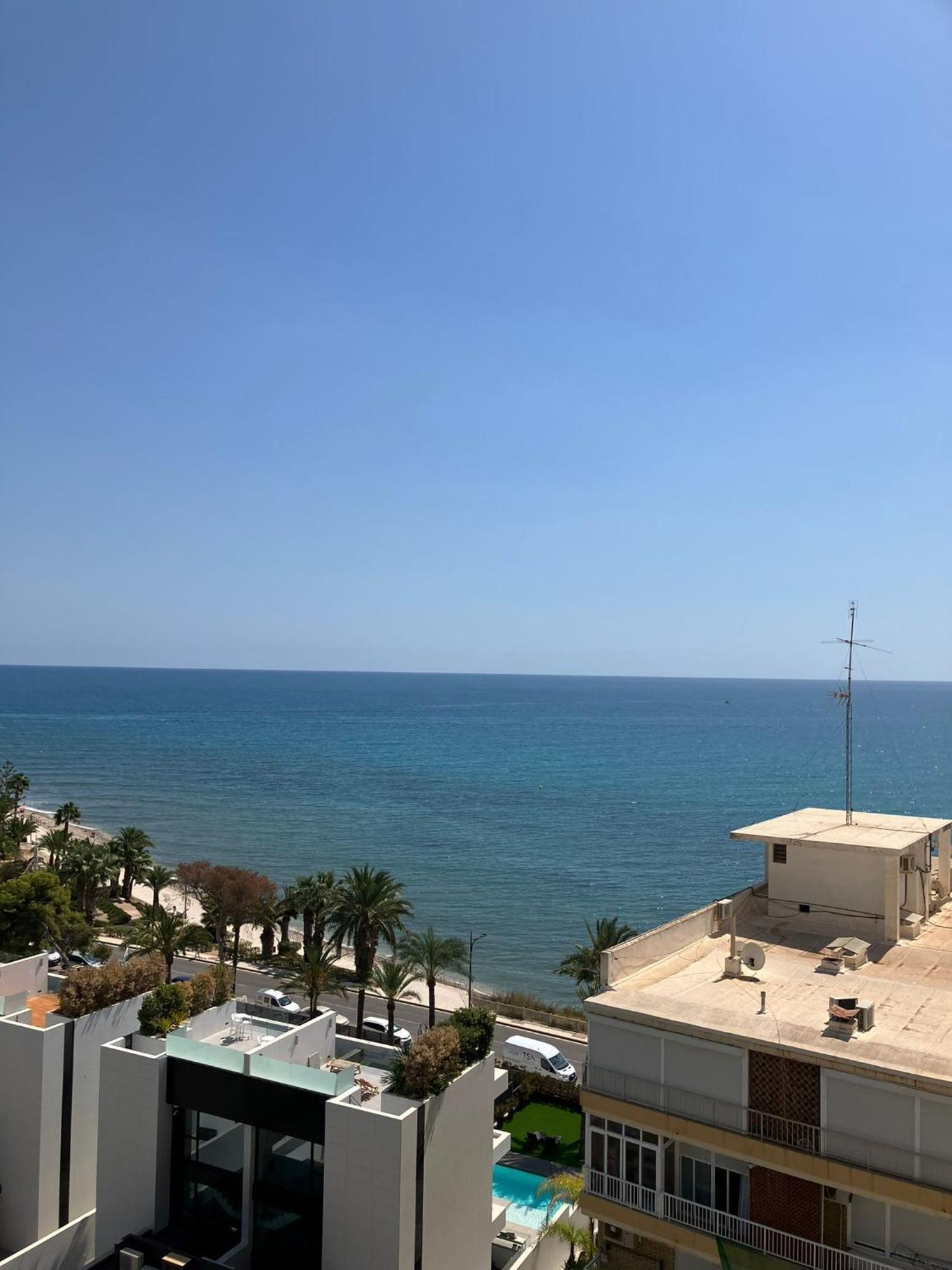 Tahiti Dreams Apartment El Campello Bagian luar foto