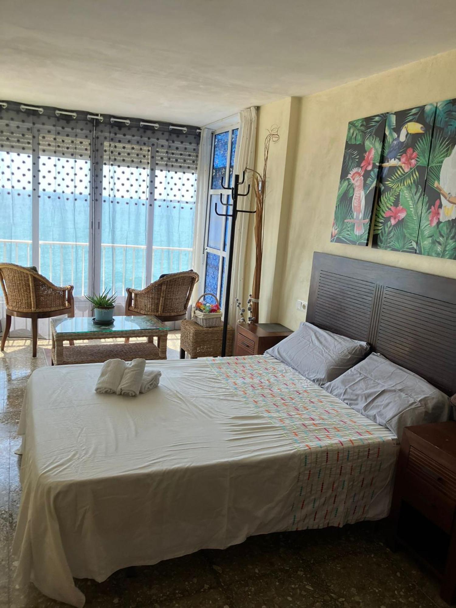 Tahiti Dreams Apartment El Campello Bagian luar foto